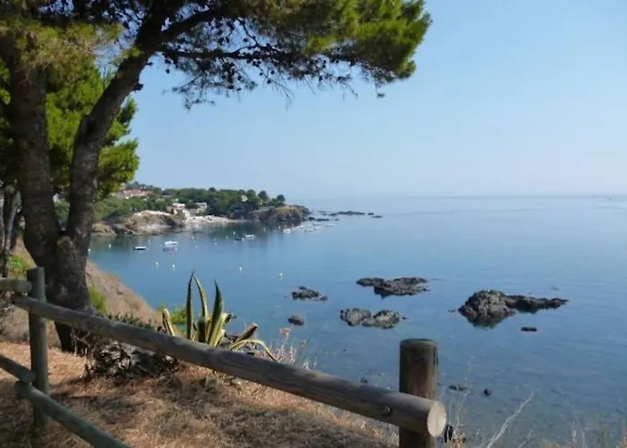 Sensational With Panoramic Views Llançà