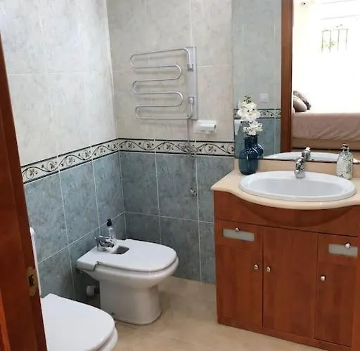 Sensational With Panoramic Views *