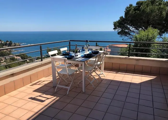 Sensational With Panoramic Views Apartman Llança